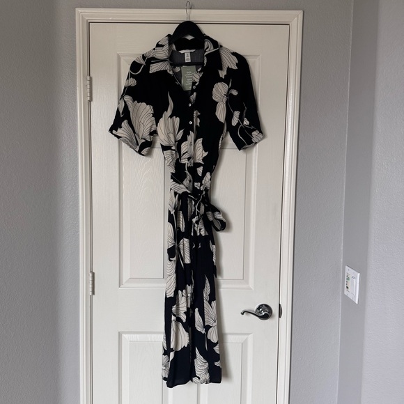 H&M Floral Black and White tie belt dress - Picture 7 of 13